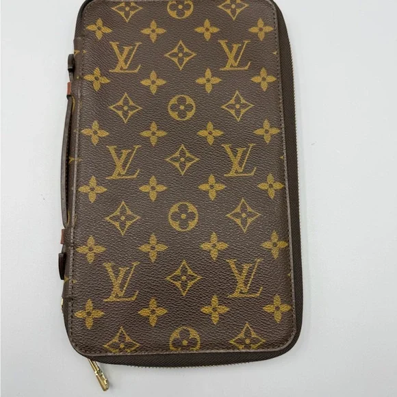Louis Vuitton Monogram Travel Organizer Wallet - Brown/Gold - Picture 3 of 12